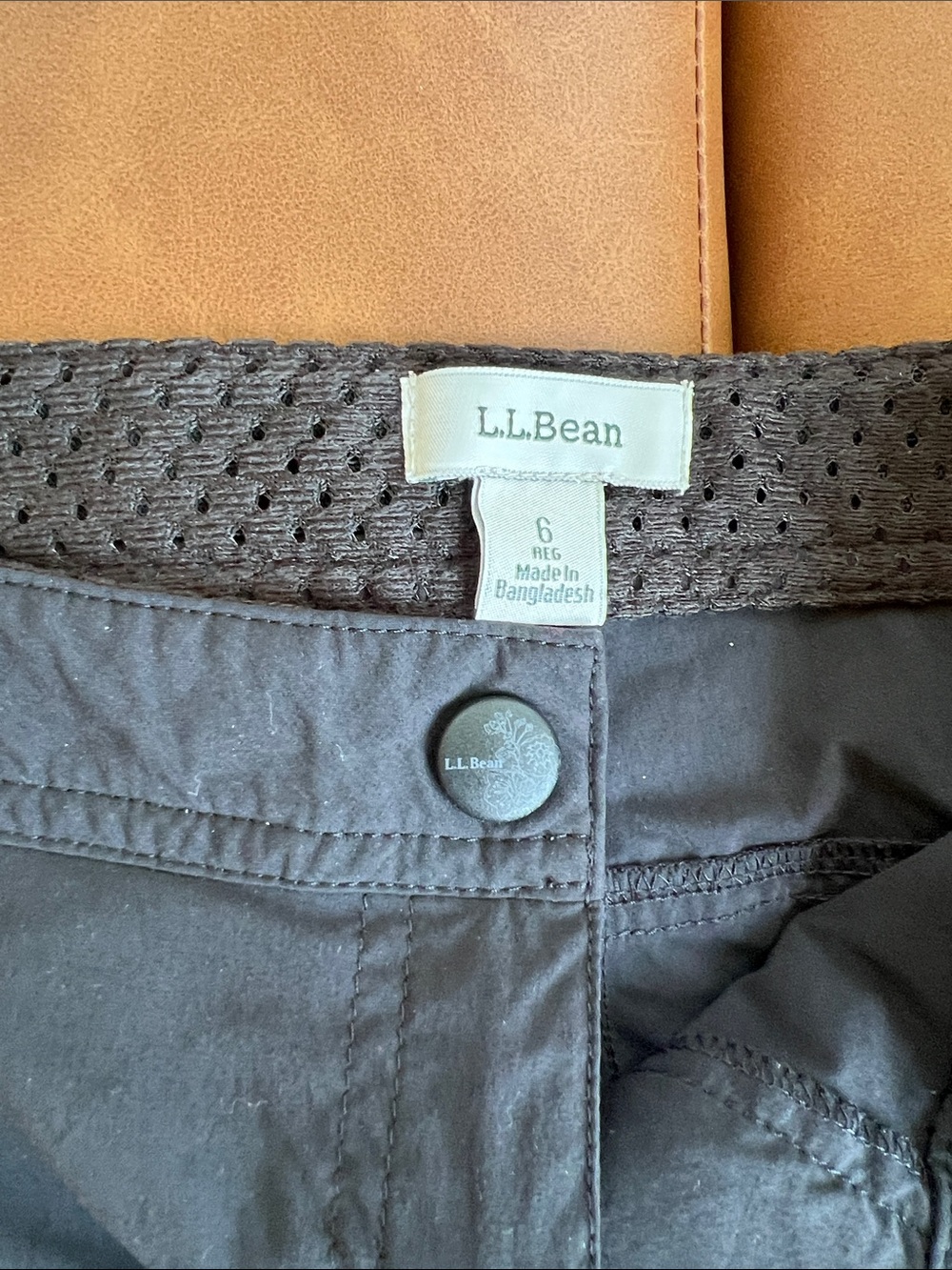 L.L.Bean Black Women's Shorts - Size 6